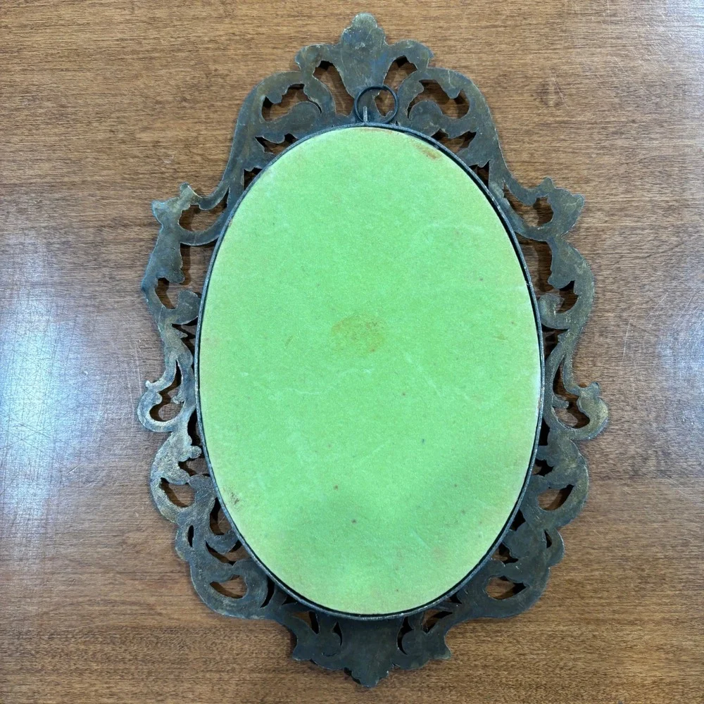Unbranded ornate oval